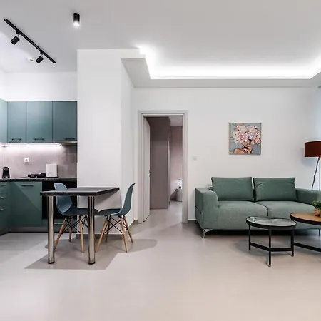 Kapa Luxury Living *